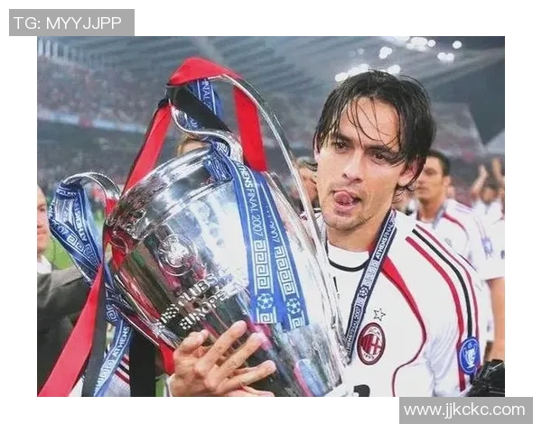 足球穿衣的时尚潮流解析与搭配技巧分享